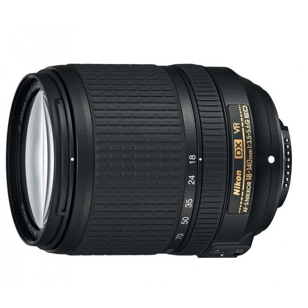 Nikon AF-S DX 18-140mm f/3.5-5.6G ED VR - 1
