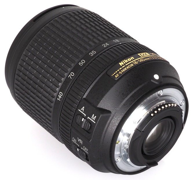 Nikon AF-S DX 18-140mm f/3.5-5.6G ED VR - 2